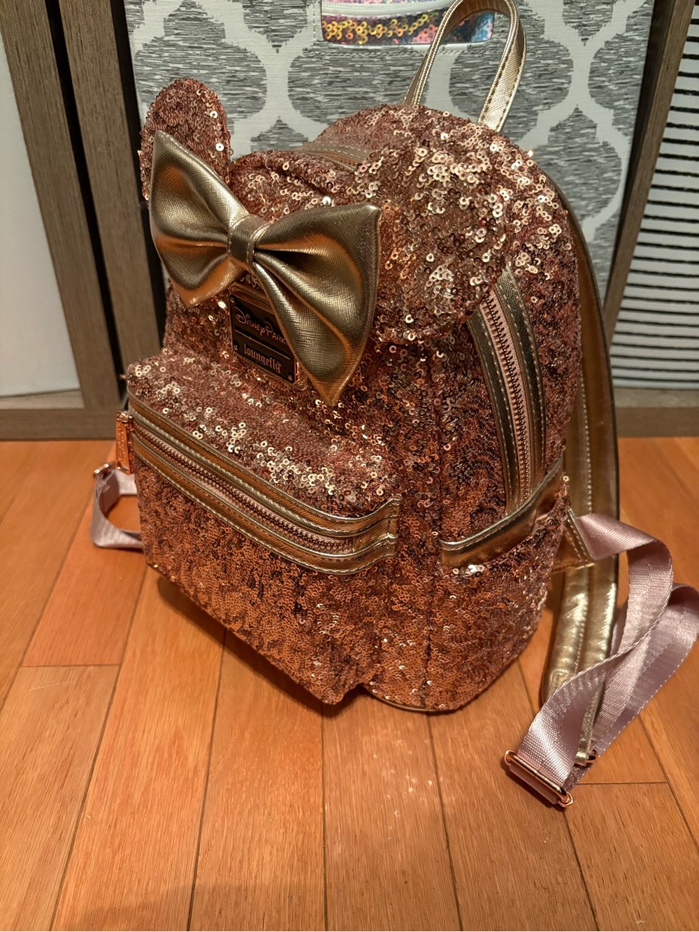 Loungefly Rose Gold Sequin Minnie Bow Mini Backpack - Picture 4 of 4